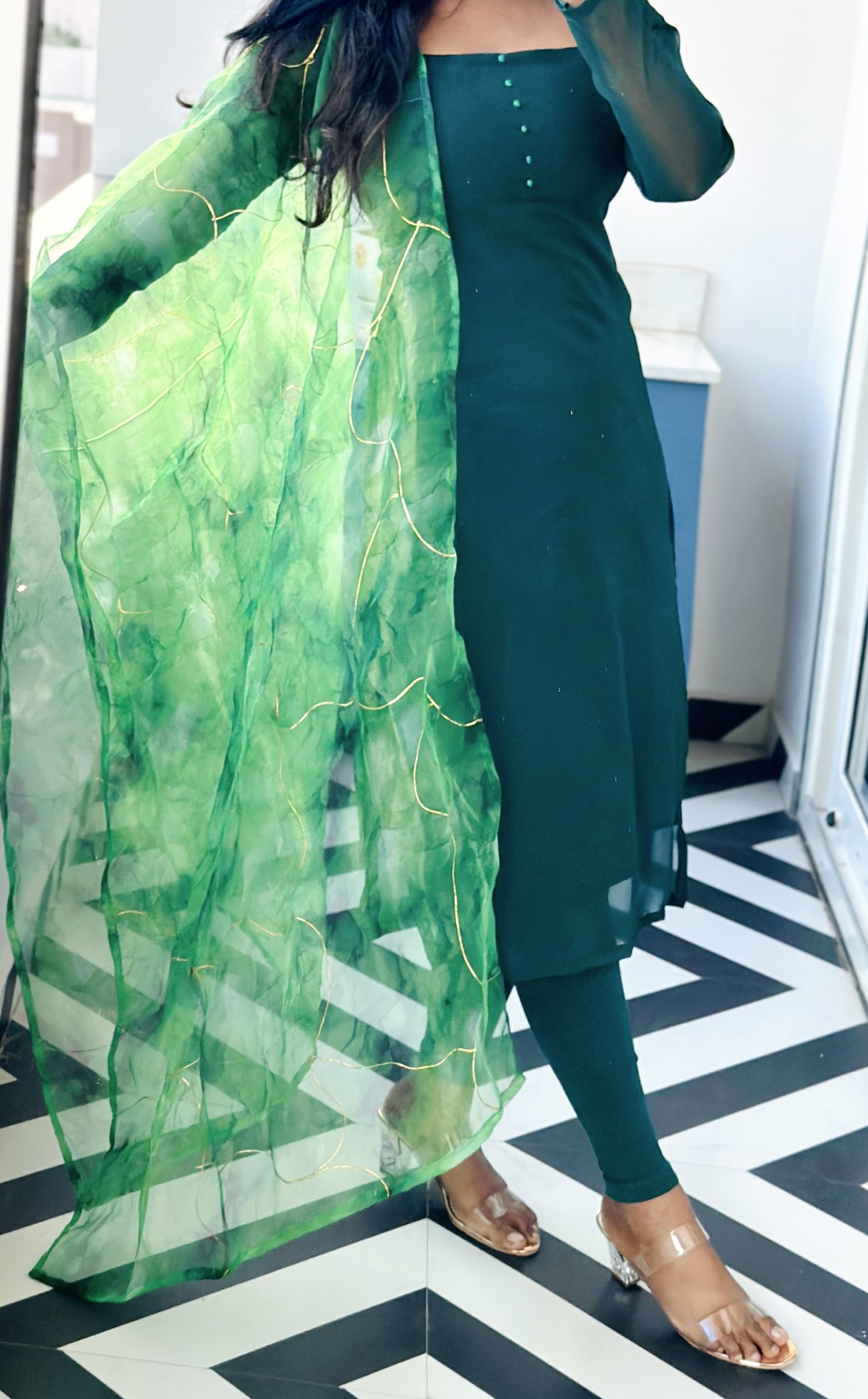 Bottle green kurti with crystal organza dupatta - Image 2